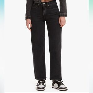 Levi's Women's 94 Baggy Jeans in Black